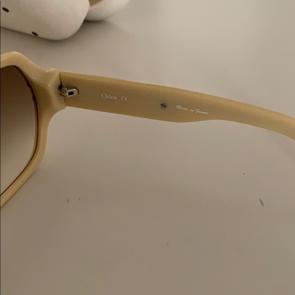 Chloe Sunglasses - Vintage - Picture 4 of 7